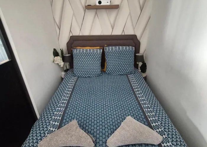 Le Nid Douillet Calme Proche Du Centre Parking Video Projecteur